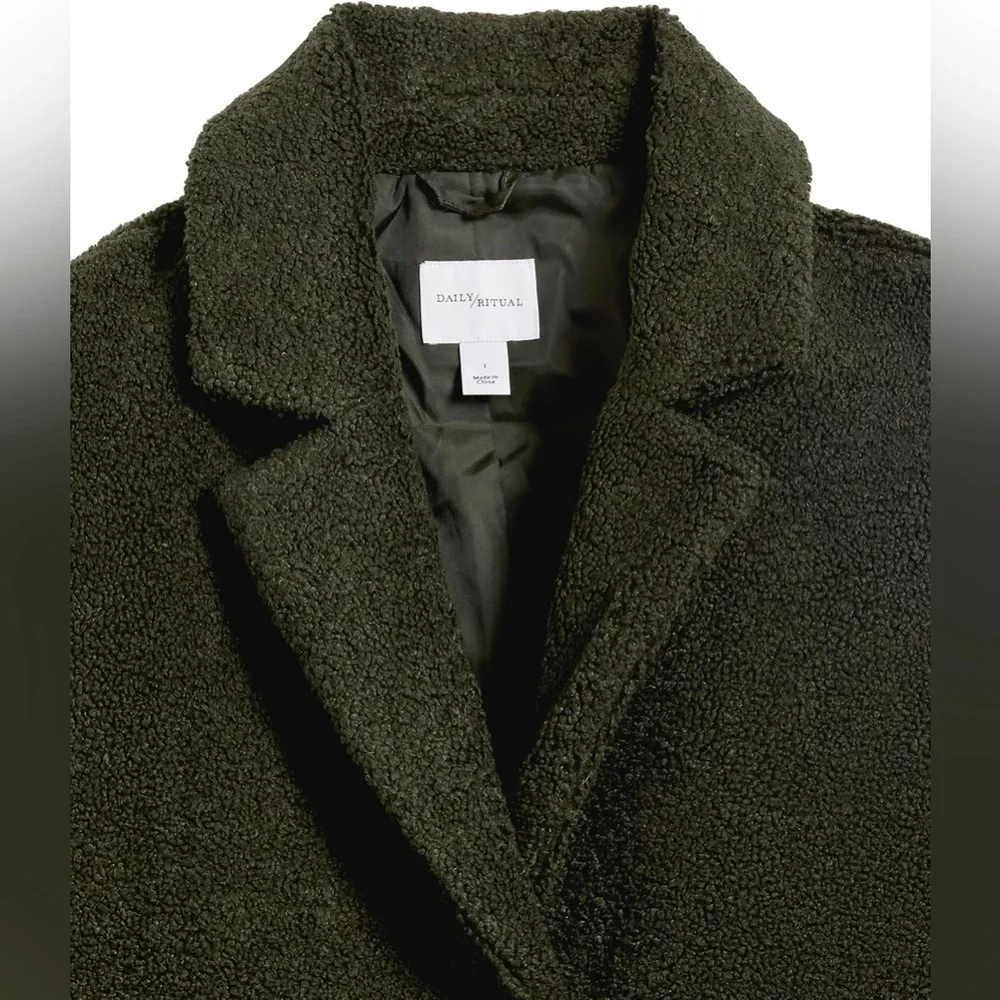 NWOT Teddy Bear Fleece Oversized-Fit Lapel Jacket by Daily Ritual - Picture 5 of 11